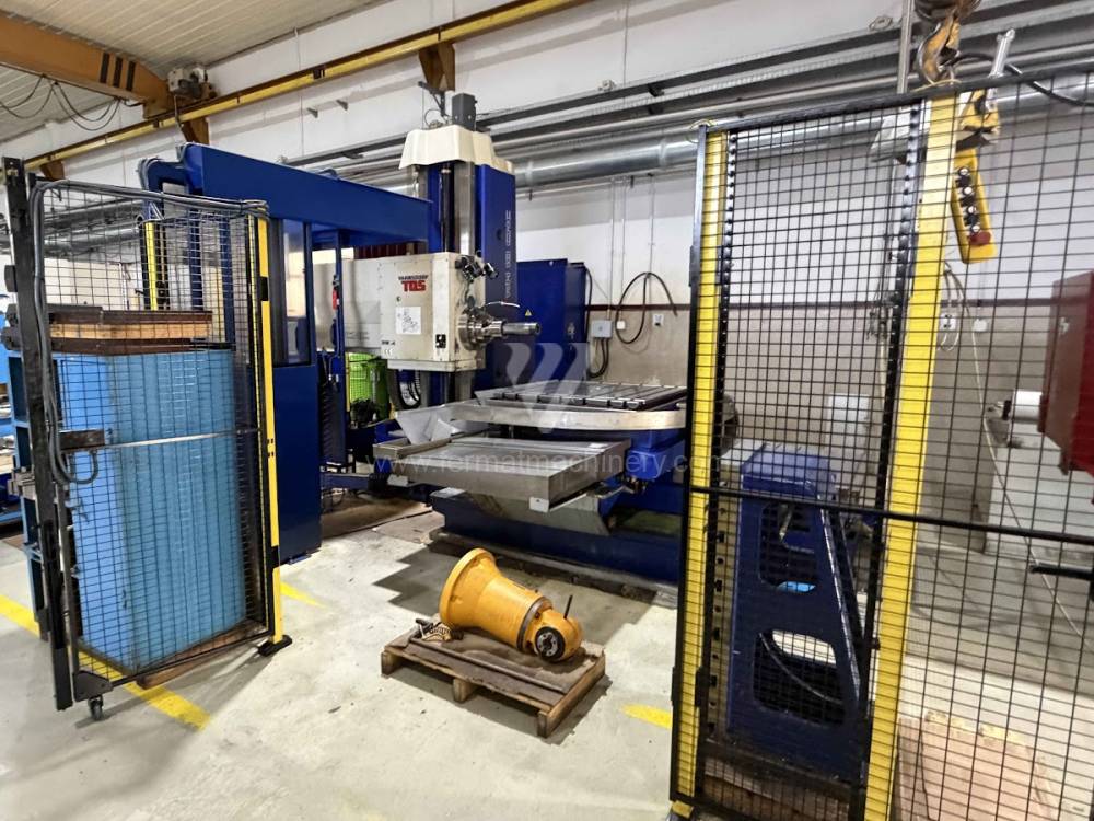 Vízszintes fúrómaró / Asztallapos - orsóátmérő 90 mm - től nagyobb / WH 10 CNC