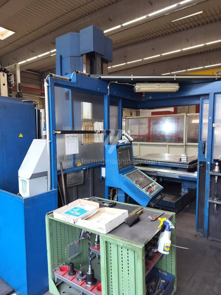 Vízszintes fúrómaró / Asztallapos - orsóátmérő 90 mm - től nagyobb / WH 105 CNC