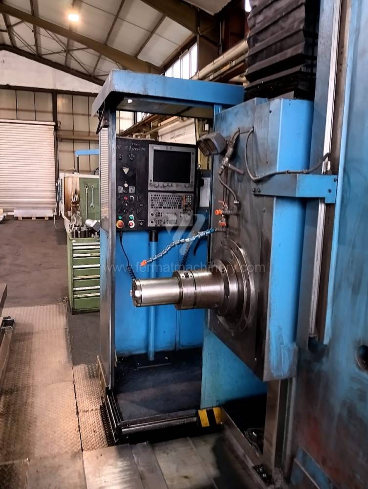 Vízszintes fúrómaró / Asztallapos - orsóátmérő 90 mm - től nagyobb / WHN 13 CNC