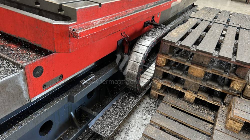 Vízszintes fúrómaró / Asztallapos - orsóátmérő 90 mm - től nagyobb / WHN 13 P CNC