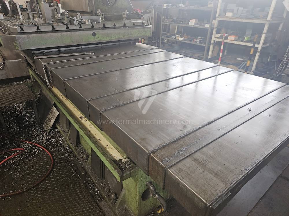 Vízszintes fúrómaró / Asztallapos - orsóátmérő 90 mm - től nagyobb / WHQ 13.8 CNC