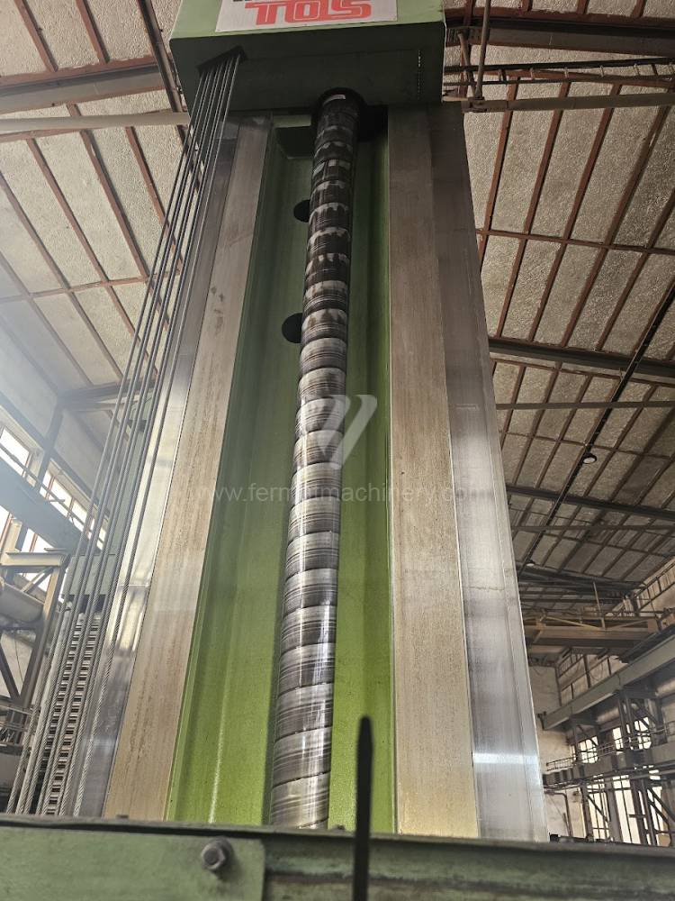 Vízszintes fúrómaró / Asztallapos - orsóátmérő 90 mm - től nagyobb / WHQ 13.8 CNC