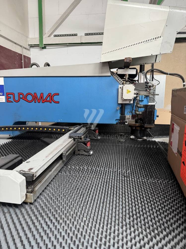 Altre macch. / Macchina di taglio e punzonatura / ZX 1250/30 CNC