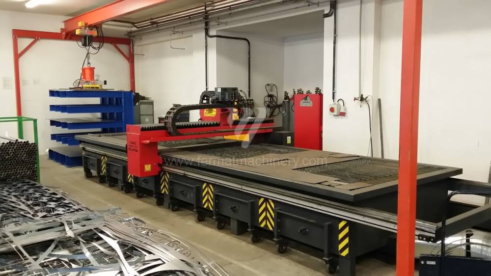 Attrezzature di taglio / Altro / Plazmový řezací stroj NESSAP Klima 1600