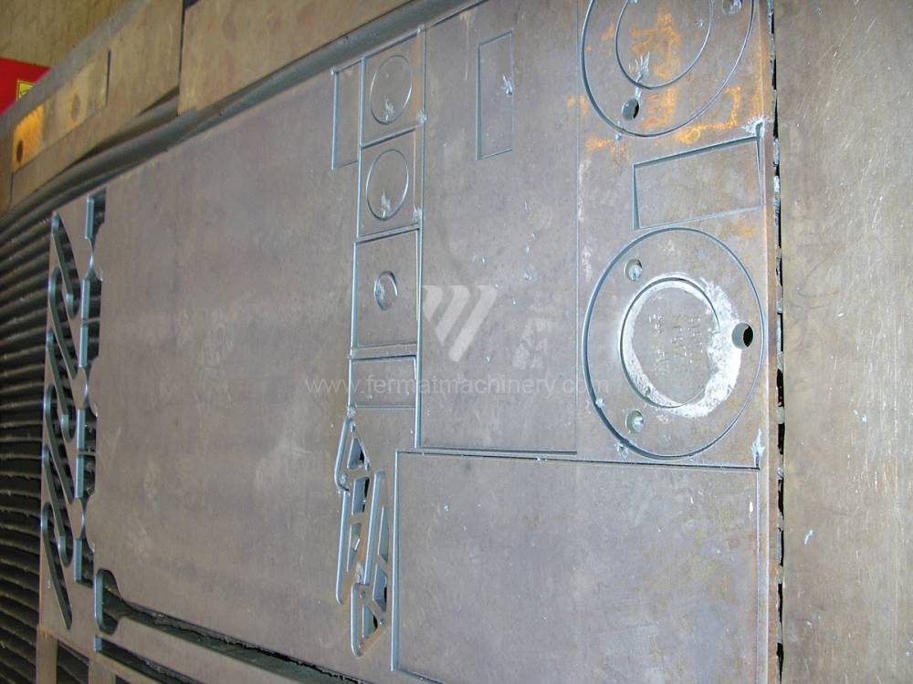 Attrezzature di taglio / Altro / Plazmový řezací stroj NESSAP Klima 1600