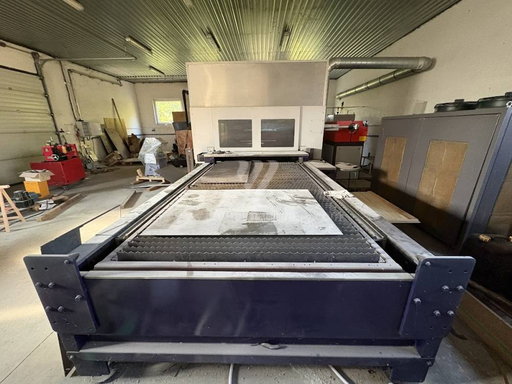 Attrezzature di taglio / Laser / Bystronic Bylaser 3000 (Bysprint 3015) 