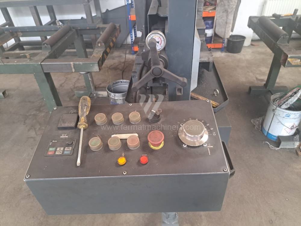 Attrezzature di taglio / Sega / S-440DM