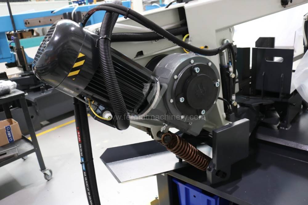 Attrezzature di taglio / Sega / 360/500 SHI-LR