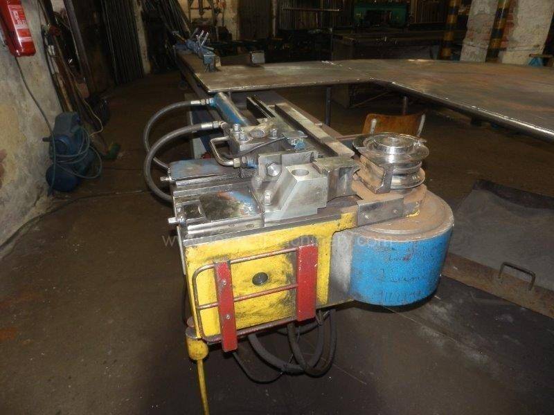 Piegatrice / Per tubi / XOTH 40 TB