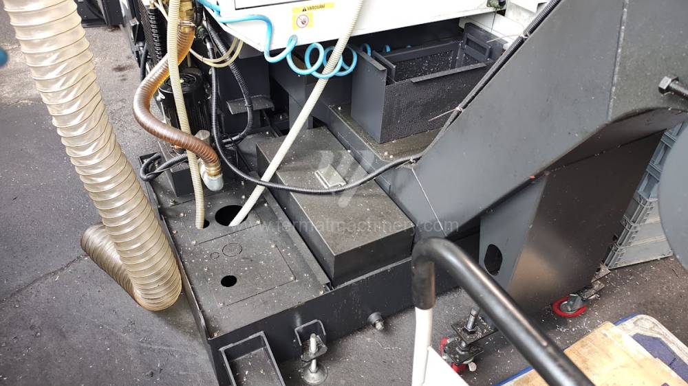 Tornio / CNC multi-asse / XE 35