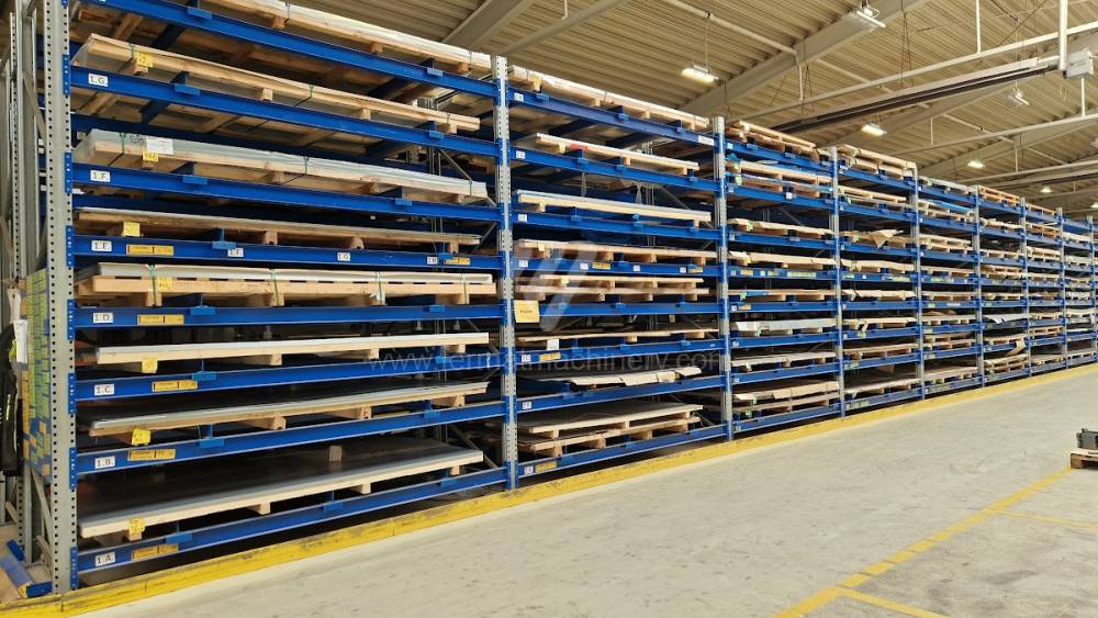 Skladovací systém plechu