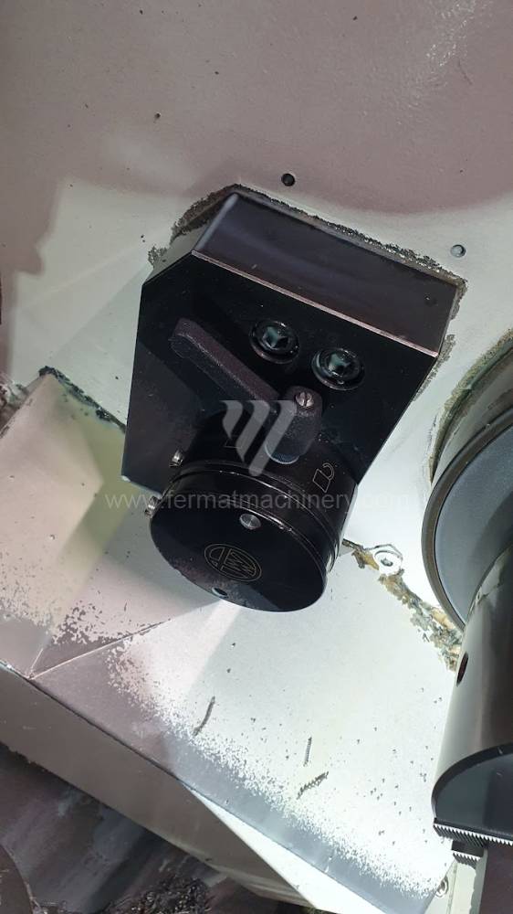Tokarka  / CNC wieloosiowa / GENOS L3000-e MYx1000