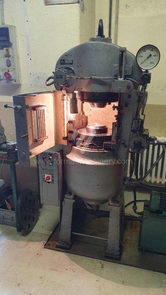 CZR 600-2
