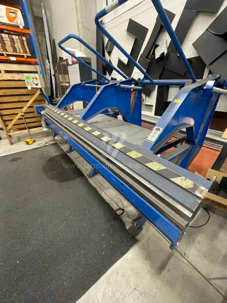 Гибочное оборудование / Листогибочный станок / OH-6 d