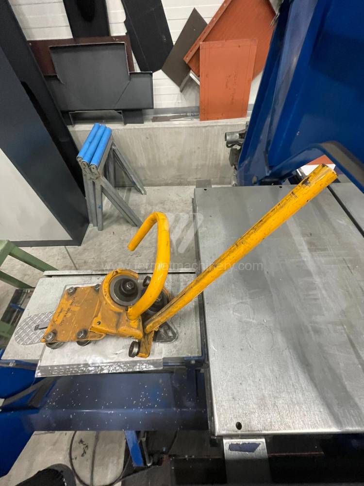 Гибочное оборудование / Листогибочный станок / OH-6 d